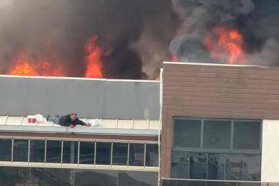 Bursa'da 8 katlı sitede can pazarı! Yangında mahsur kaldı, böyle kurtarıldı