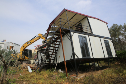 Nilüfer Belediyesi ruhsatsız yapılara geçit vermiyor