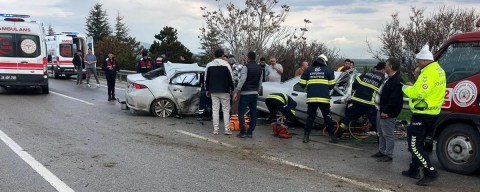 Eskişehir-Ankara yolunda feci kaza: 4 ölü