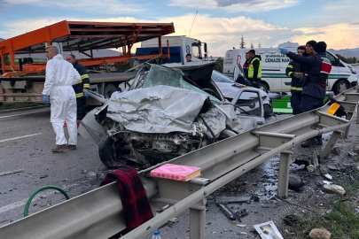 Eskişehir-Ankara yolunda feci kaza: 4 ölü