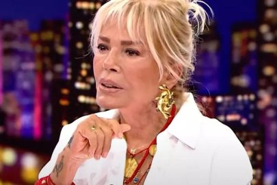 Kanserle mücadele eden Semiramis Pekkan peruğunu çıkardı! Fotoğrafını paylaştı