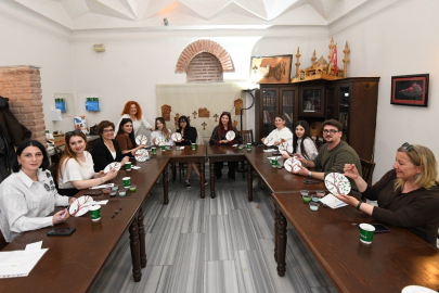 Osmangazi’de öğrencilere Bursa mutfağı ve tarih turu