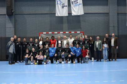 Bursa Büyükşehir Belediyespor yarı finalde gücünü gösterdi