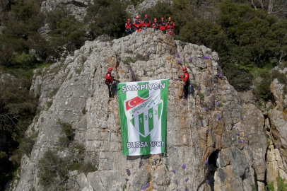 Ericek’te gerçeğini aratmayan tatbikat: Ekipler zirvede Bursaspor bayrağı açtı