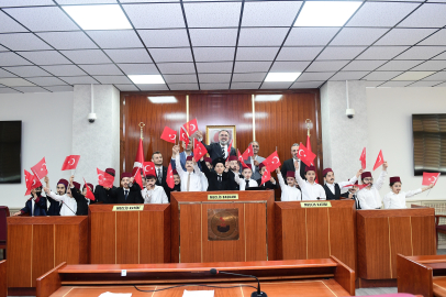 Kestel Meclisi çocuklara emanet