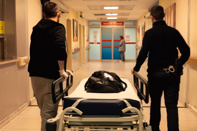 Annesinin emzirip uyuttuğu 2 günlük bebek soluksuz kalarak öldü