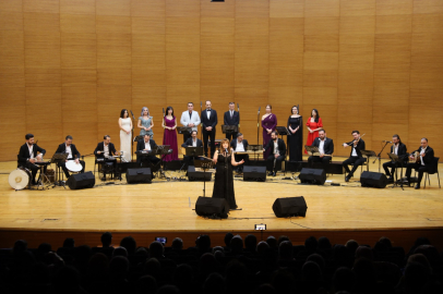 Bursa’da müzik ziyafeti: Türkü ve şarkılar aynı sahnede