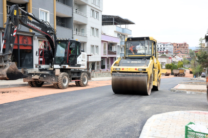 Hamitler Mahallesi'nde 300 ton asfaltla yollar yenilendi