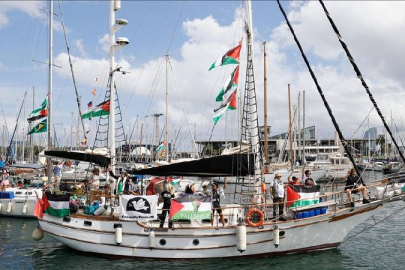 İsrail'den Küresel Sumud Filosu'na saldırı! 20 Türk aktivist alıkonuldu