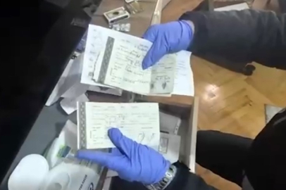 Bursa’da özel harekat destekli operasyonla tefecilik çetesi çökertildi