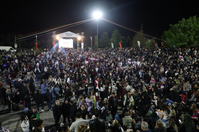 Baharın müjdecisi Hıdırellez Osmangazi’de coşkuyla kutlandı