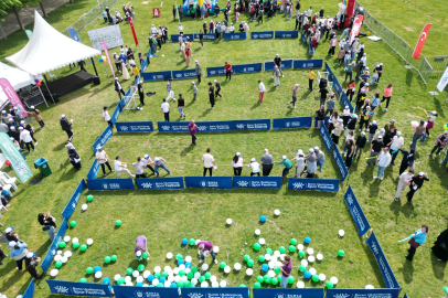 Özel öğrencilerden Bursa Spor Festivali’nde renkli görüntüler