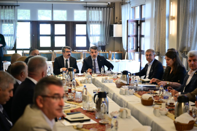 Başkan Yılmaz ve Büyükşehir Başkanvekili Biba'dan Yıldırım için istişare toplantısı