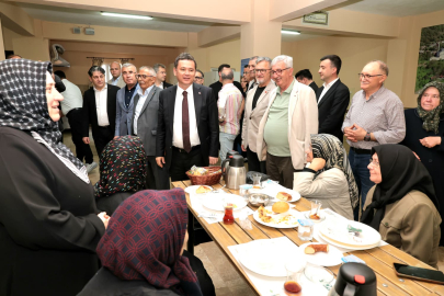 Başkan Erkan Aydın Tuzaklı’da vatandaşlarla buluştu