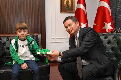 Başkan Aydın’dan Yağız Efe’ye destek çağrısı