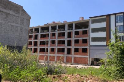 İnşaatta feci ölüm: Oğlunun gözü önünde 4. kattan düştü