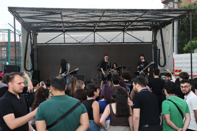 Görükle Koşuyolu’nda Gençlik Festivali rüzgarı esti