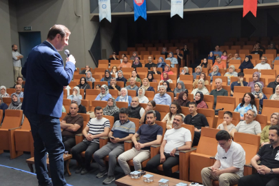 Yıldırım’da dijital çağda ebeveynlik konuşuldu