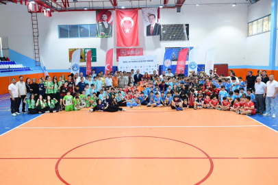Sporcu öğrenciler Kestel’de ödüllendirildi