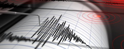 Endonezya'da 6.7 büyüklüğünde deprem