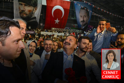 Anahtar Parti İzmir’de bu kadar kalabalığı nasıl topladı?