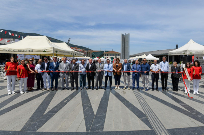 Bilimin kalbi Osmangazi Meydanı’nda attı