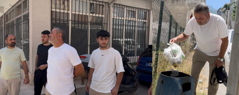 Ev almak için biriktirdiği 1 kilo altını temizlik yaparken çöpe attı! İlçe seferber oldu