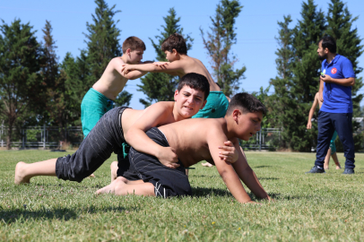 Osmangazi'de Türk Sporları Festivali nefes kesti