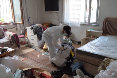 Yıldırım’da sağlığı tehdit eden çöp eve müdahale