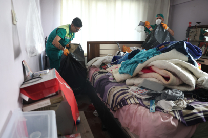 Osmangazi Belediyesi’nden çöp eve kapsamlı müdahale
