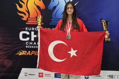 Avrupa satrancında Bursa imzası: Arya Aydoğan’dan çifte madalya