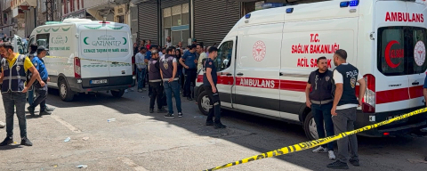 Cezaevinden izinli çıktı, eşini bıçaklayarak öldürüp...