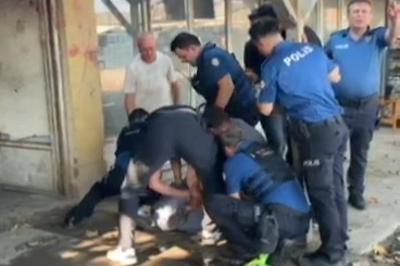 Akli dengesi yerinde olmayan adamın üzerinden yarım milyon liraya yakın nakit çıktı