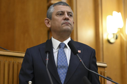Özgür Özel CHP'ye veda etti! Yeni partiyi resmen duyurdu