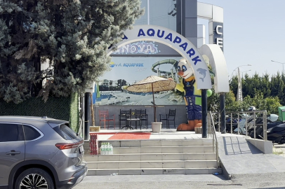 Çocuk temizlik işçisi havuz kaydırağından düşerek ağır yaralandı
