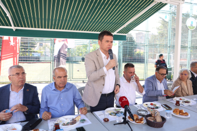 Başkan Aydın Gülbahçe Mahallesi'nde vatandaşlarla buluştu