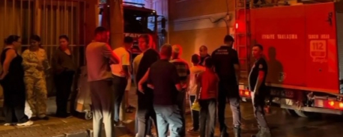 Bursa'da ev yangını can aldı! Oğlunun ölüm haberini alan babanın feryadı yürek dağladı