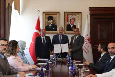 Bursa TB Başkanı Matlı’dan anlamlı vefa: Okulun adı Mehmet Aydın oldu