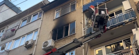 Bursa’da korkutan yangın! Mahalleli sokağa döküldü