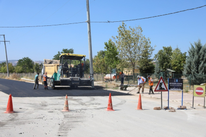 İnegöl’de 400 metrelik yol yenilendi