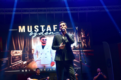 Kestel’de açık hava konserleri coşkusu Mustafa Özden’le sürdü