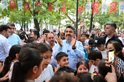 Çocukların yaz neşesi Yıldırım’ı sardı