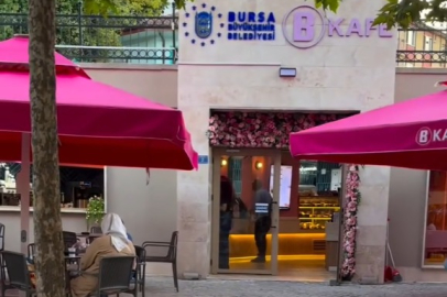 Yıldırım’daki B Kafe pembeye büründü