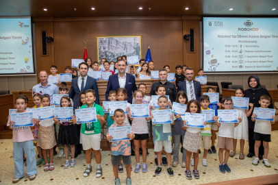 Bursa’nın çocukları teknolojiyle geleceğe hazırlanıyor