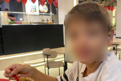 Bursa'da kayıp olarak aranan 10 yaşındaki çocuk AVM'de bulundu