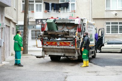 Osmangazi’de atıkla mücadele 7 gün 24 saat sürüyor