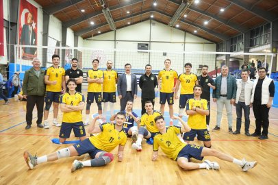 Yenişehir Belediyespor set vermeden ilerliyor