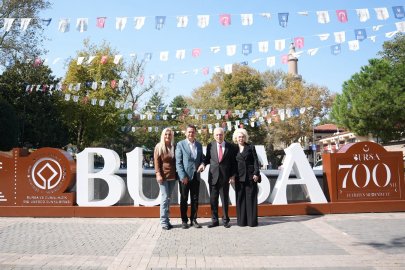 Barış Yolu Ödüllü Haberal’dan Bursa’nın tarihi mekanlarına ziyaret