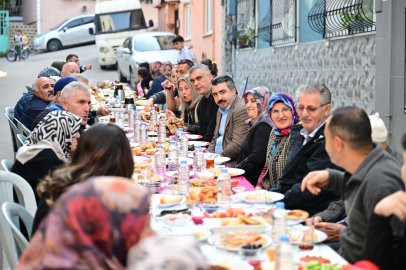 Piremir’de sokak kahvaltısında gönül buluşması