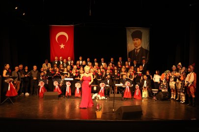 Nilüfer’de Cumhuriyet coşkusu müzikle taçlandı